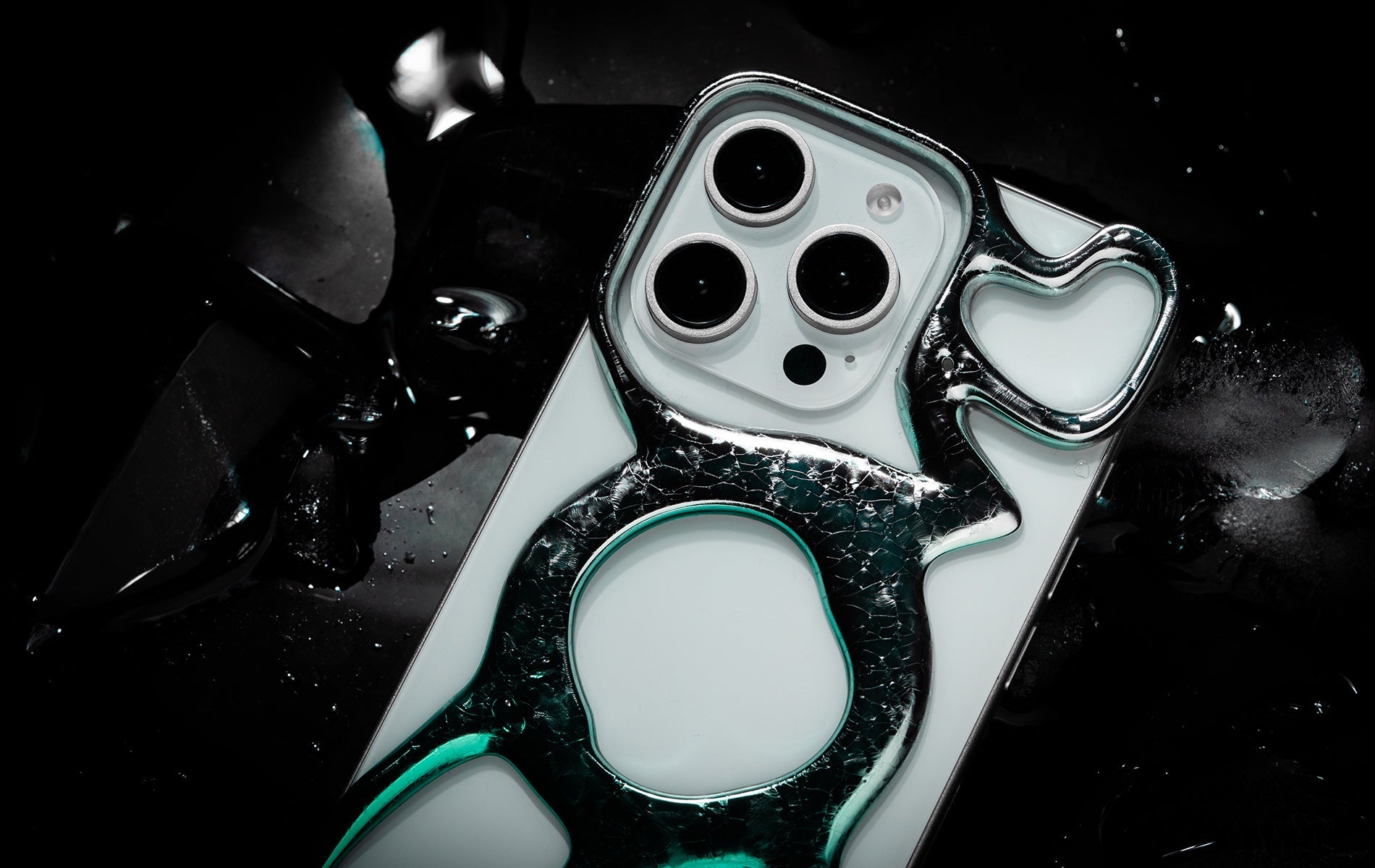 AM Emptiness Phone Case for iPhone 16 Pro / Pro Max