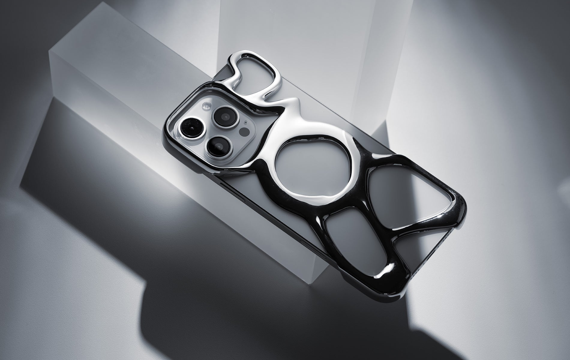AM Emptiness Phone Case for iPhone 16 Pro / Pro Max
