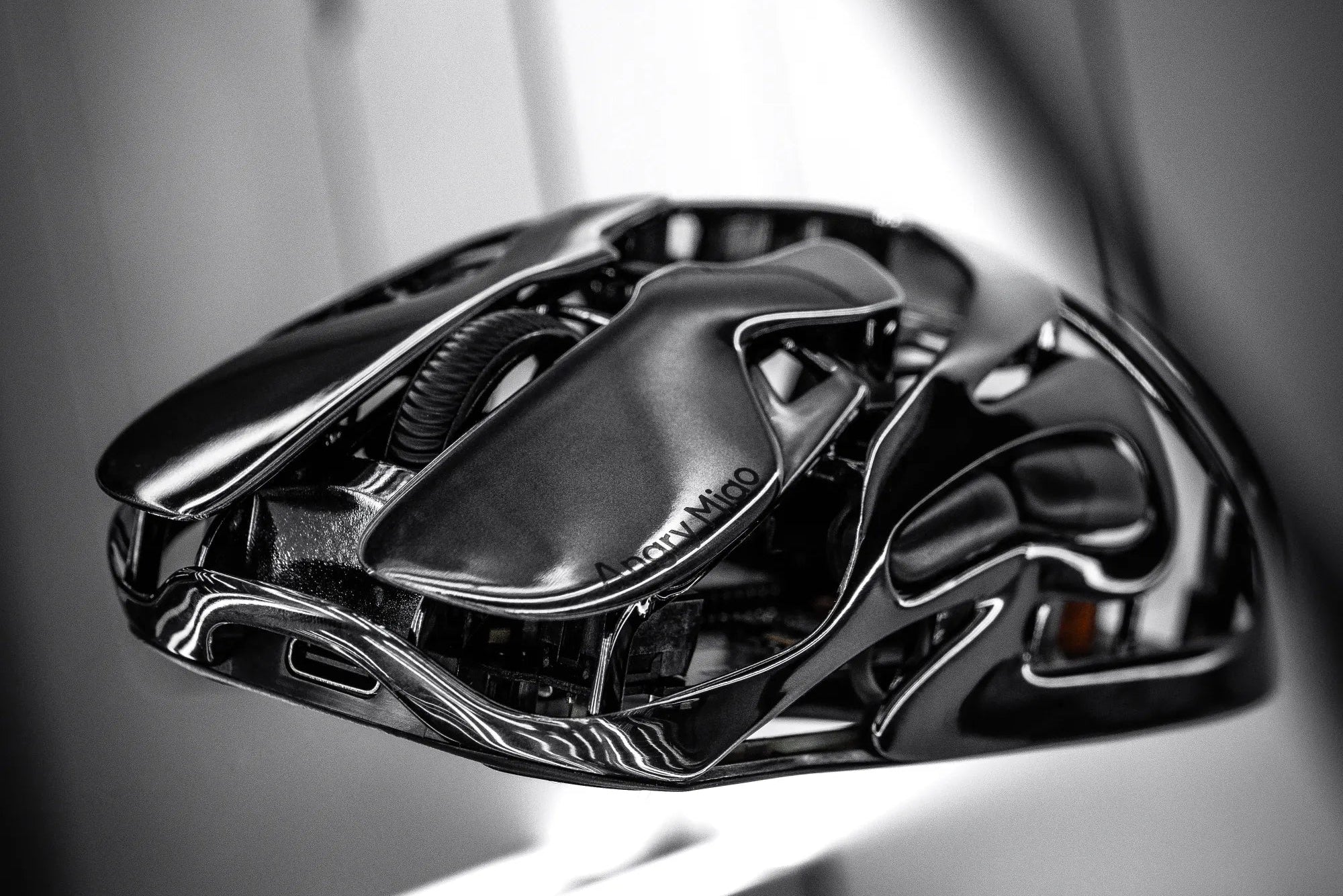 AM INFINITY MOUSE - Mirror Shadow (Pre-Sale, Limited)