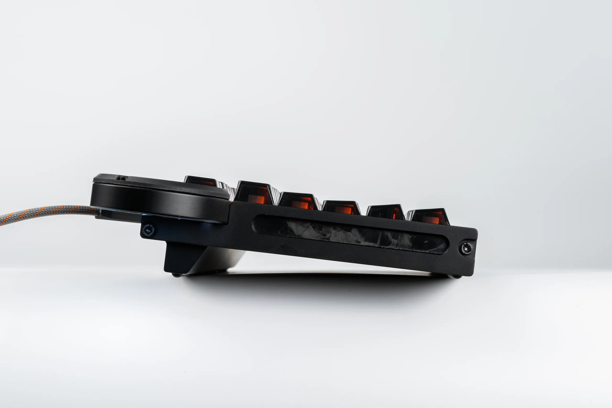Dry Studio Black Diamond 75 V2