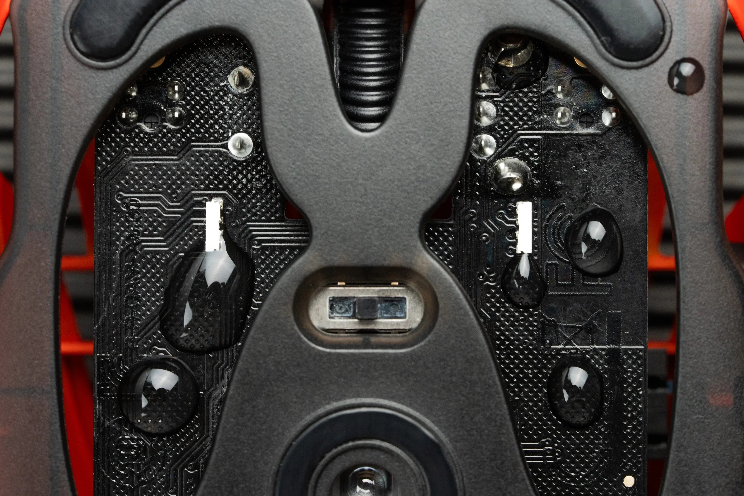 AM INFINITY MOUSE (Vorverkauf)