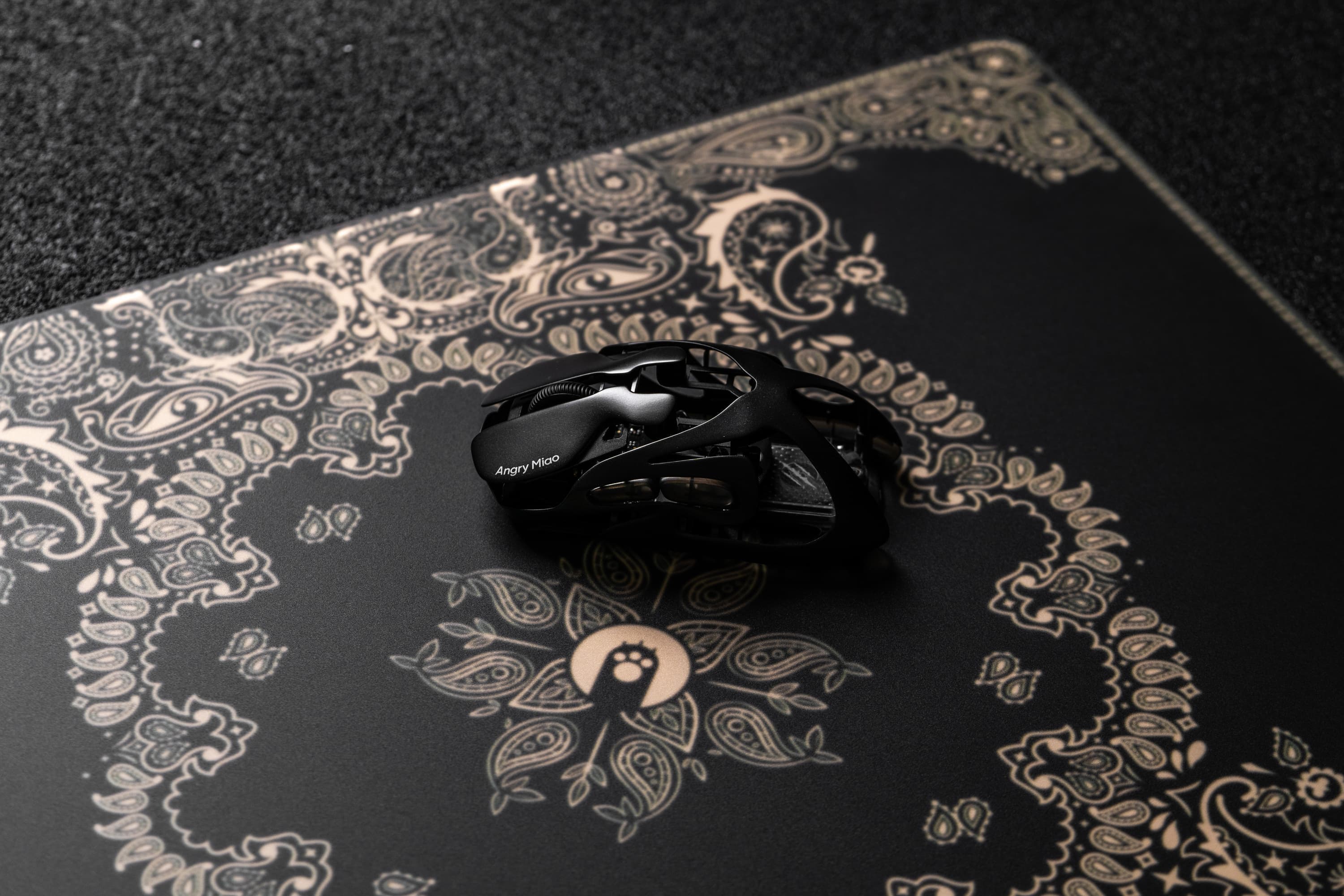 Dry Studio ice ring 63 RT