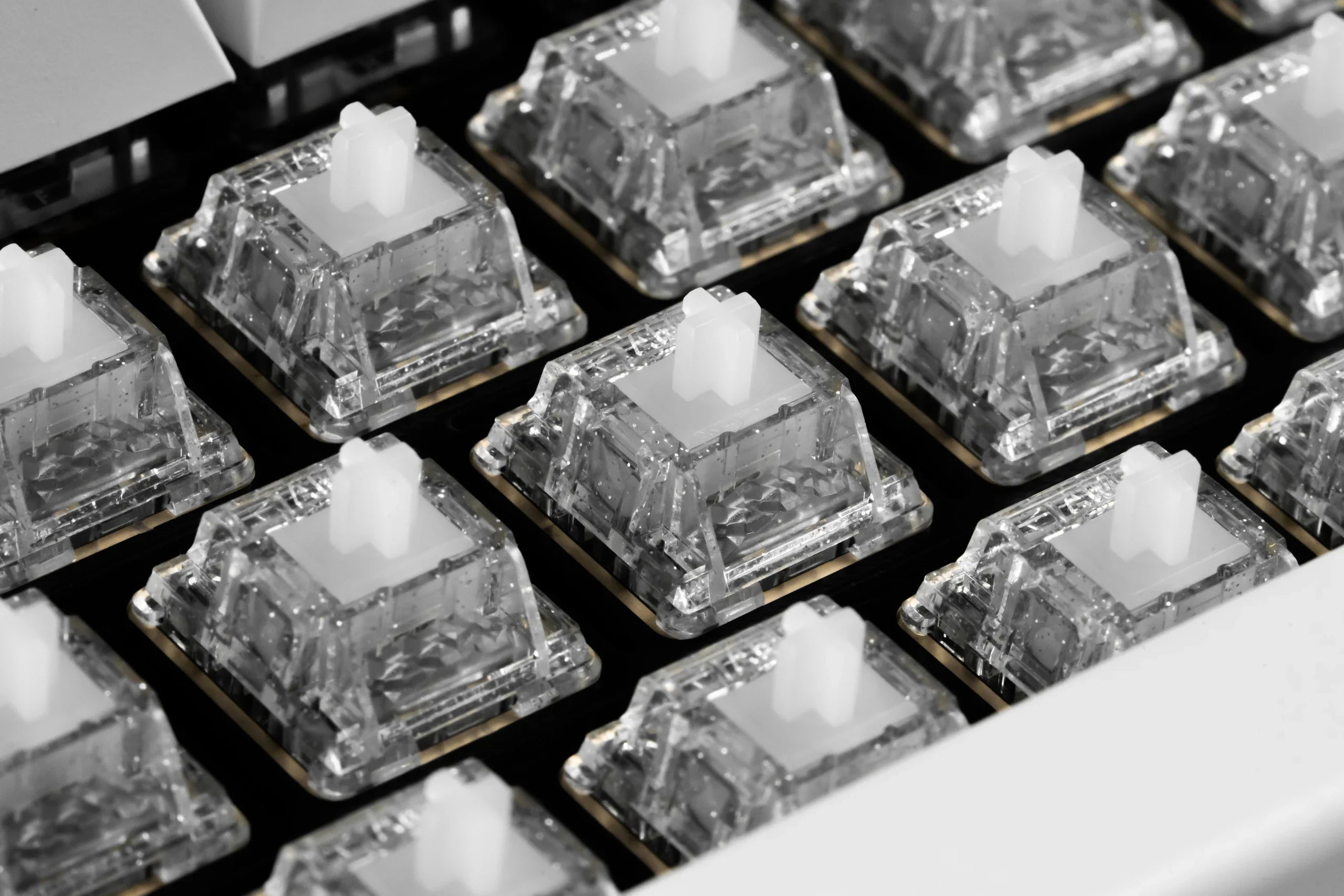 Icy Silver Pro V3 Switches (90pcs)